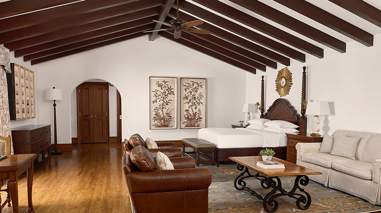 the lodge at sea island seaside suite king bed