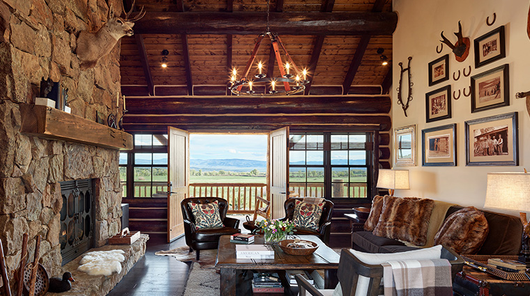 the lodge and spa at brush creek ranch private cabin living room