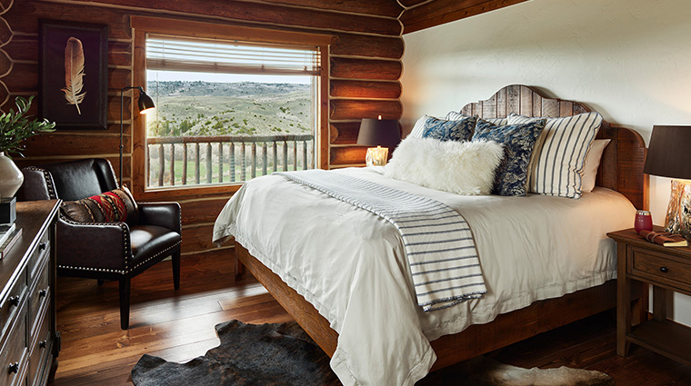 the lodge and spa at brush creek ranch private cabin room