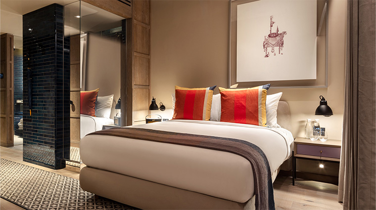 the londoner bedrooms and suites