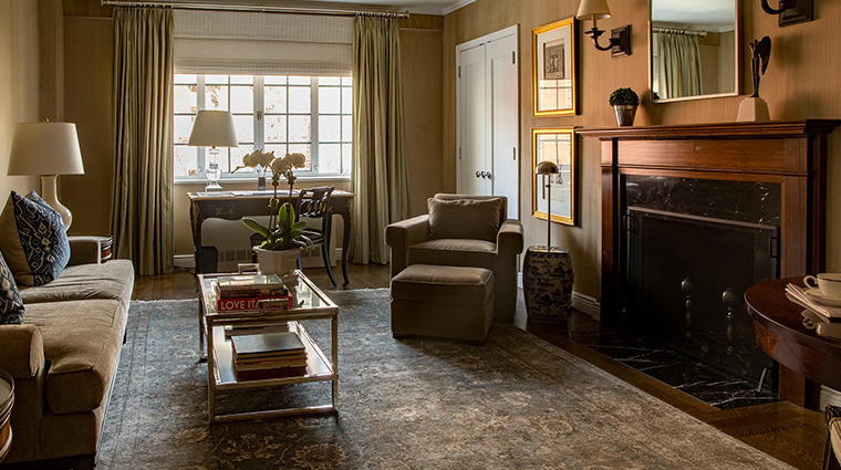 the lowell bedroom suite deluxe