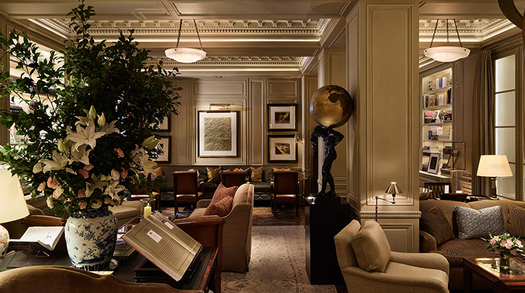 the lowell club room3