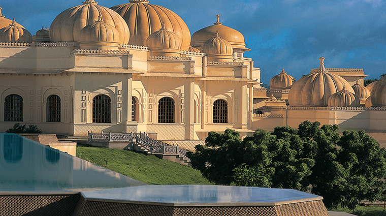 the oberoi udaivilas udaipur exterior2