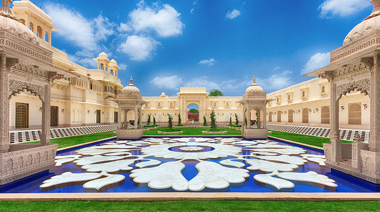 the oberoi udaivilas udaipur lily pond forecourt