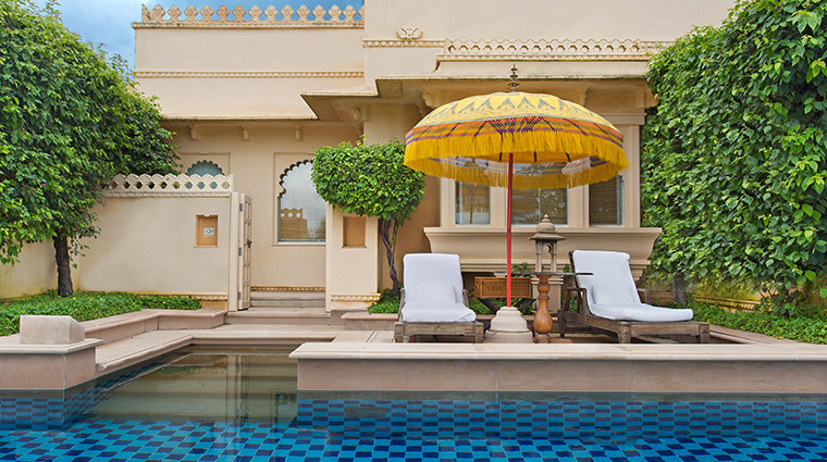 the oberoi udaivilas udaipur pool