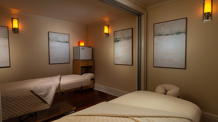 the otesaga resort hotel spa couples room
