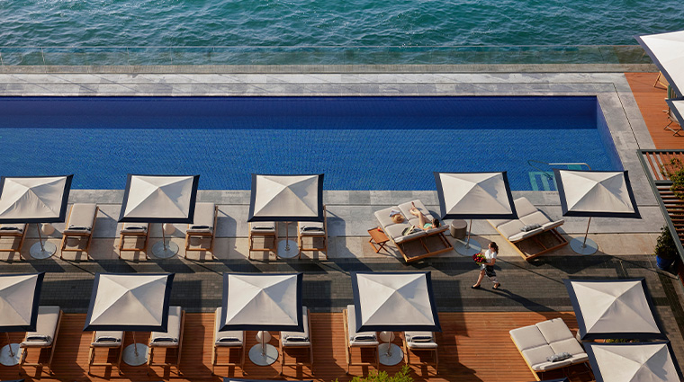 the peninsula istanbul AbeliaPool