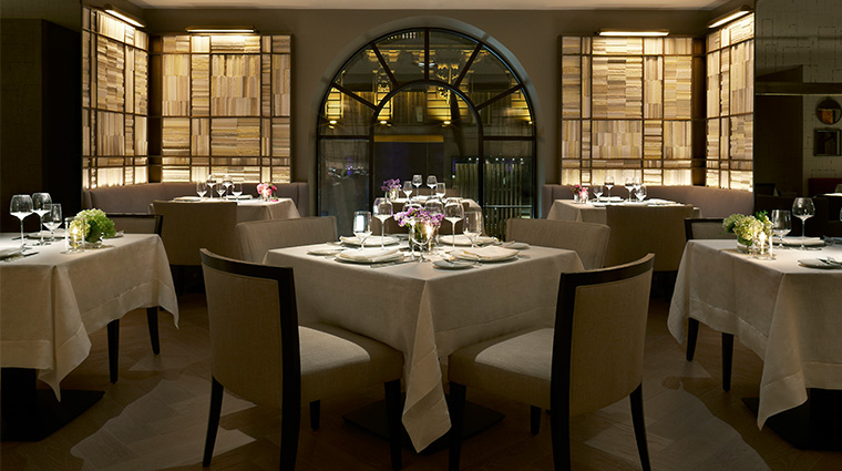 the peninsula new york Dining Clement Book Room