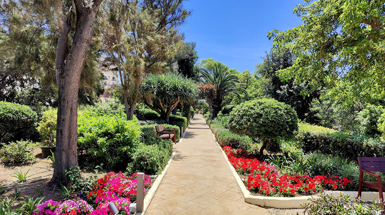 the phoenicia malta garden path