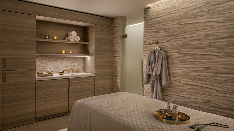the phoenician a luxury collection resort spa treatment room