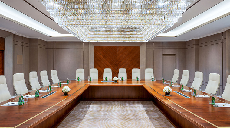 the plaza doha lxr hotels resorts diamond meeting room