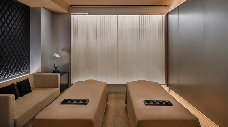 the puxuan beijing UR spa treatment room