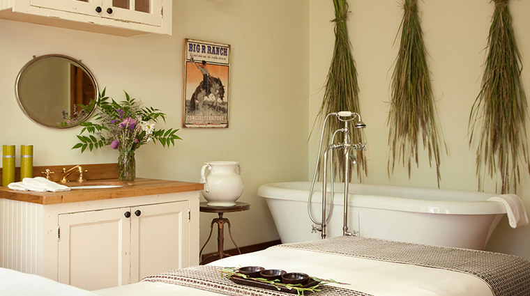 the ranch at rock creek granite spa treatment room