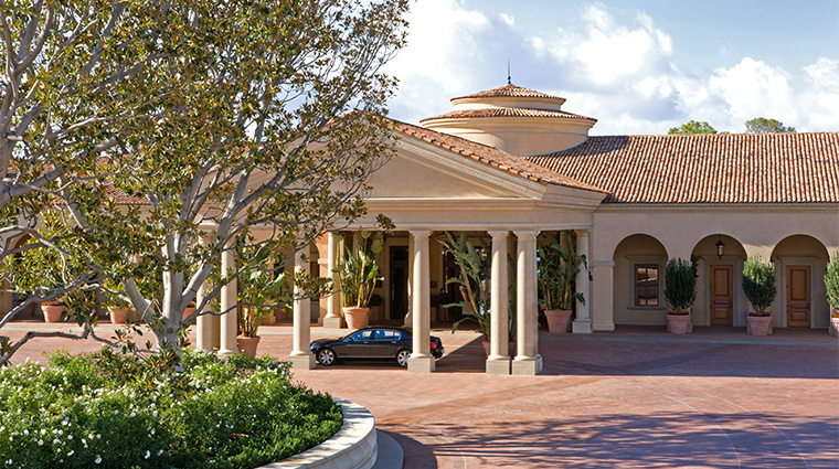 PropertyImage TheResortatPelicanHill Hotel Exterior 1 CreditTheIrvineCompanyResortProperties