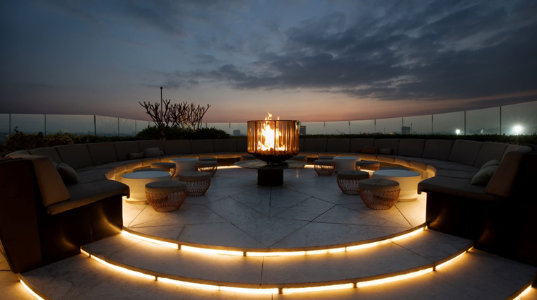 the ritz carlton bangalore firepit