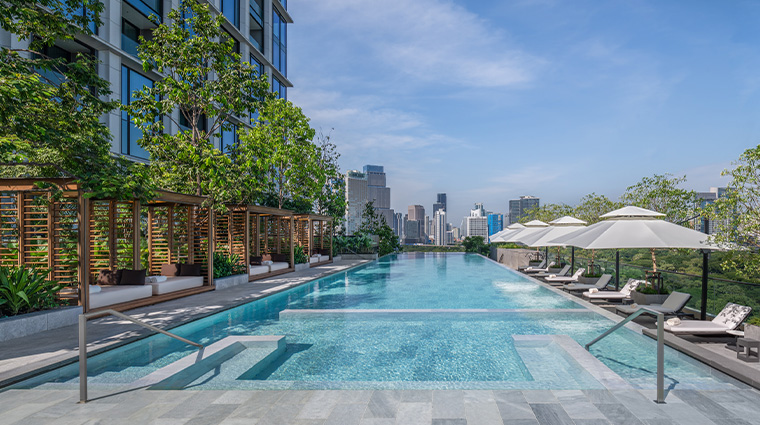 the ritz carlton bangkok pool day