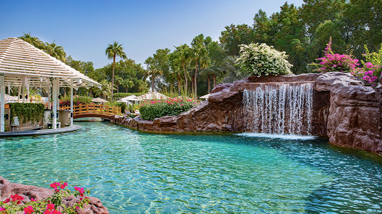 the ritz carlton doha outdoor pool