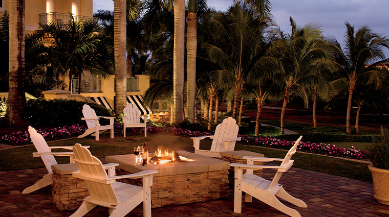 the ritz carlton naples tiburon bella vista lounge patio firepits