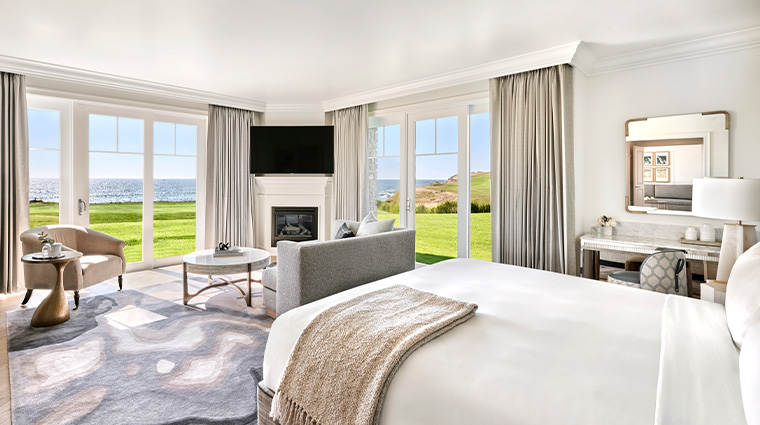 3the ritz carlton half moon bay luxury firepit bedroom