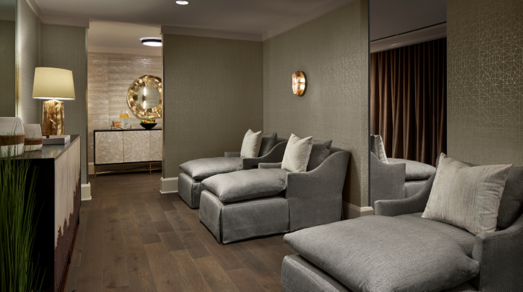 the ritz carlton charlotte spa relaxation room