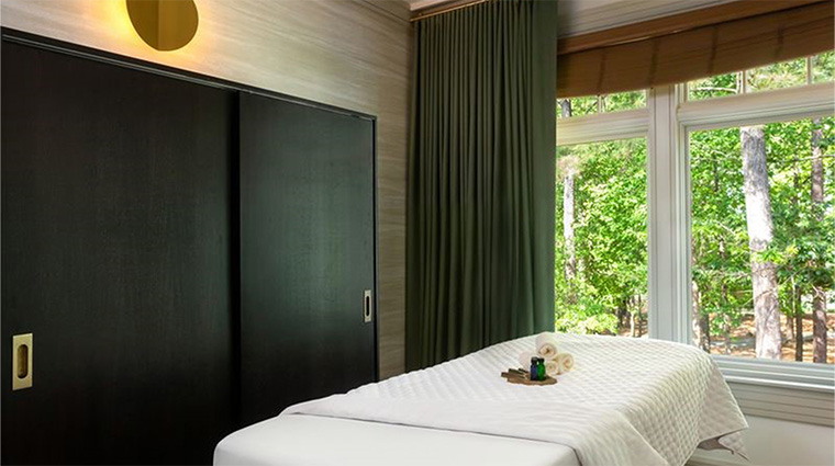 the ritz carlton spa reynolds lake oconee spa treatment room