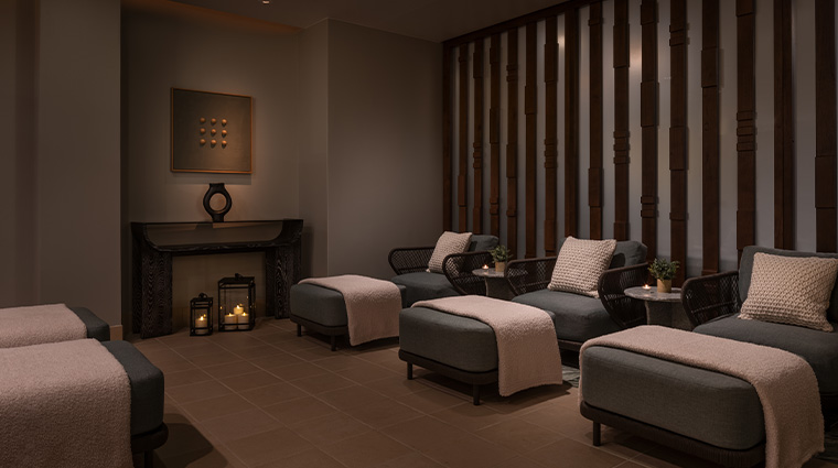 the ritz carlton spa salon at the ritz carlton dallas las colinas relaxation room