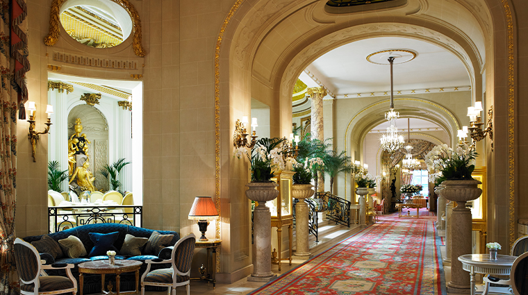 the ritz london long gallery no chandelier