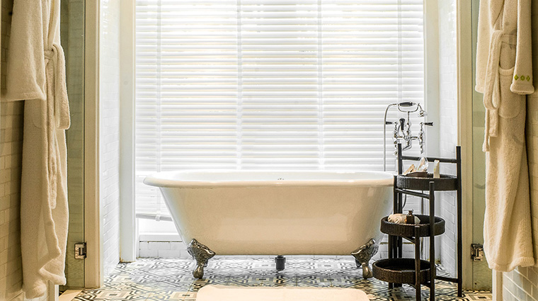 the sanchaya two bedroom villa bathroom