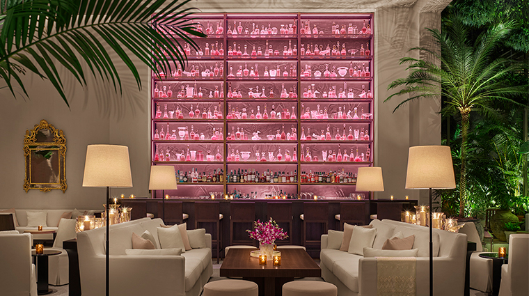 the singapore edition lobby bar