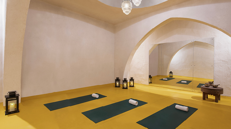 spa at sharq village spa fitness area