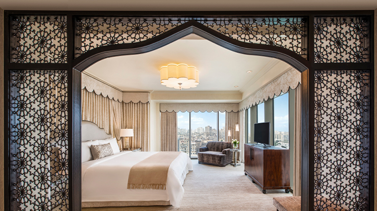 the st regis cairo royal suite master bedroom