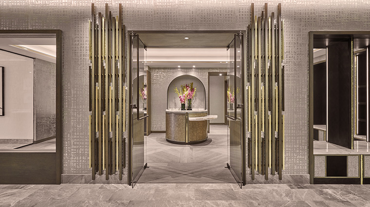the st regis chicago spa entry