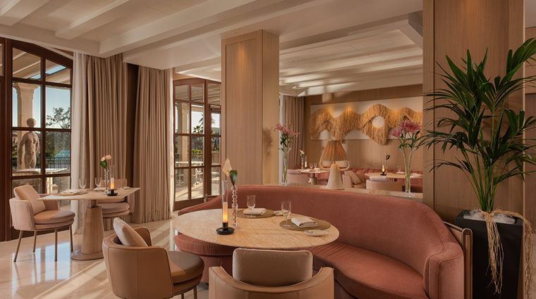 the st regis mardavall mallorca resort interior