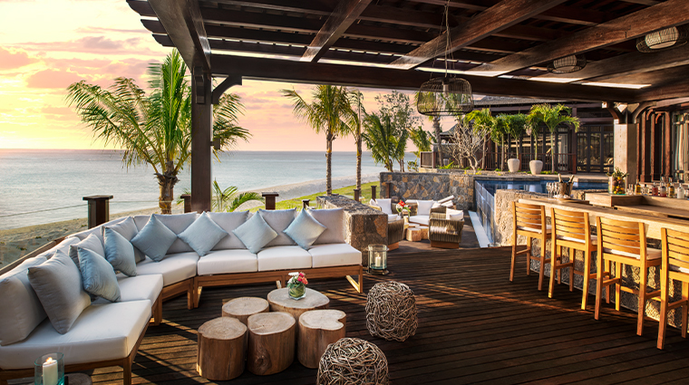 jw marriott mauritius grand beachfront villa bar area1