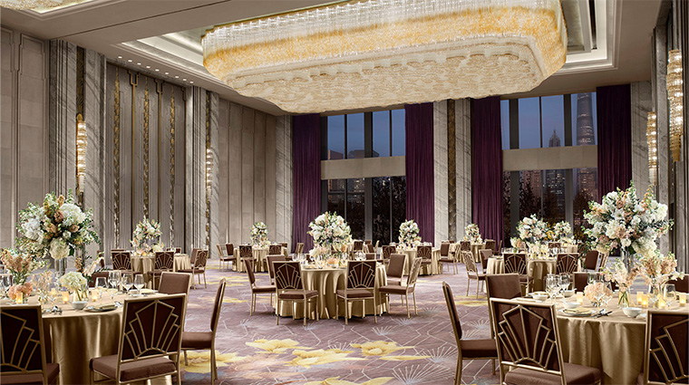 the st regis on the bund shanghai astor ballroom wedding setup
