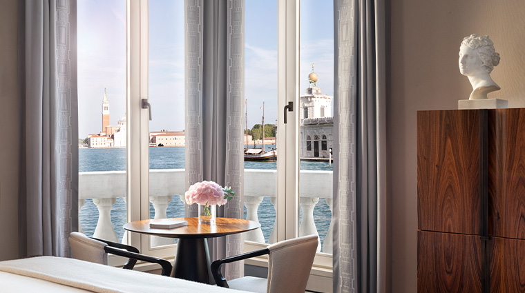 the st regis venice luxury grand canal view room