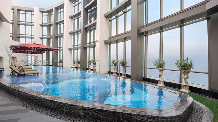 the st regis zhuzai outdoor pool