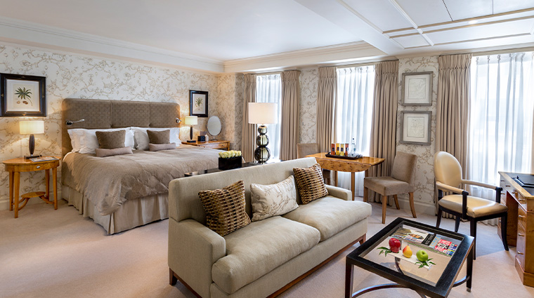 the stafford london mews suite junior suite