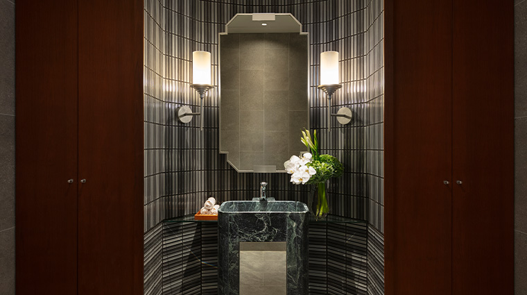 the sukhothai spa hammam bathroom