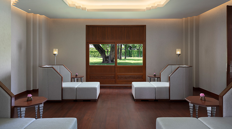 the sukhothai spa relaxation room
