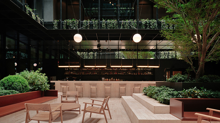 the telegraph hotel courtyard bar