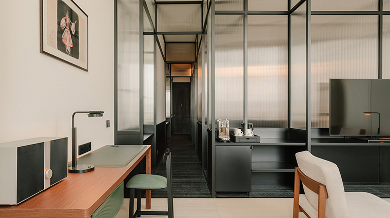 the telegraph hotel suite