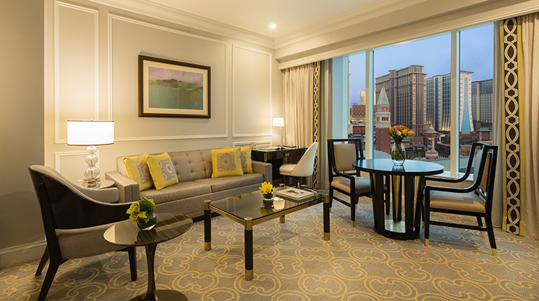 the venetian macao resort hotel royal suite living room