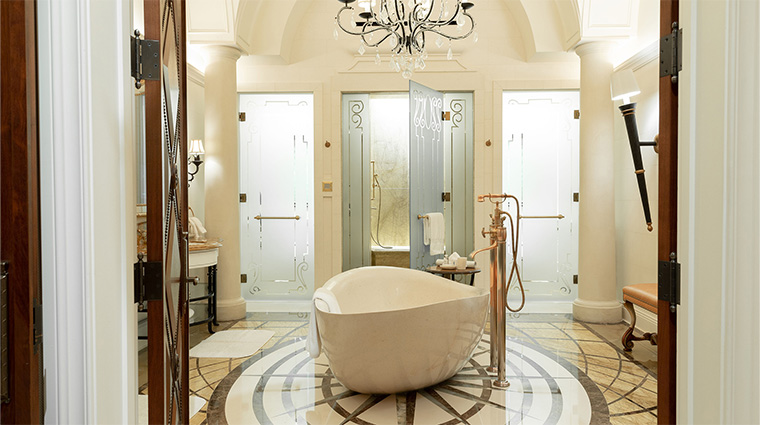 the villas caesars palace villa 8882 trajan master bathroom