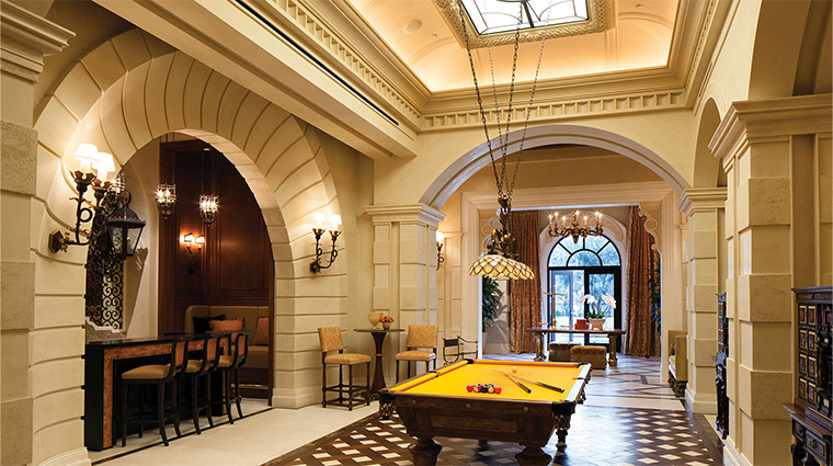 the villas caesars palace villa 8882 trajan wet bar and billiard table