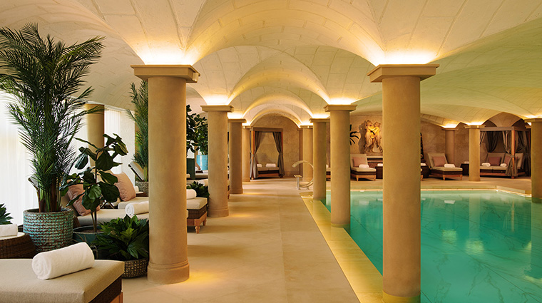 three graces spa at grantley hall pool side