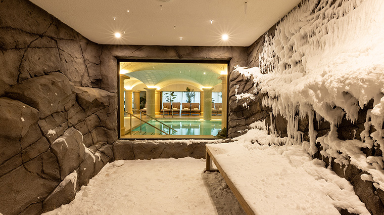 three graces spa at grantley hall snow room