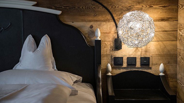 tirler dolomites living hotel room details2