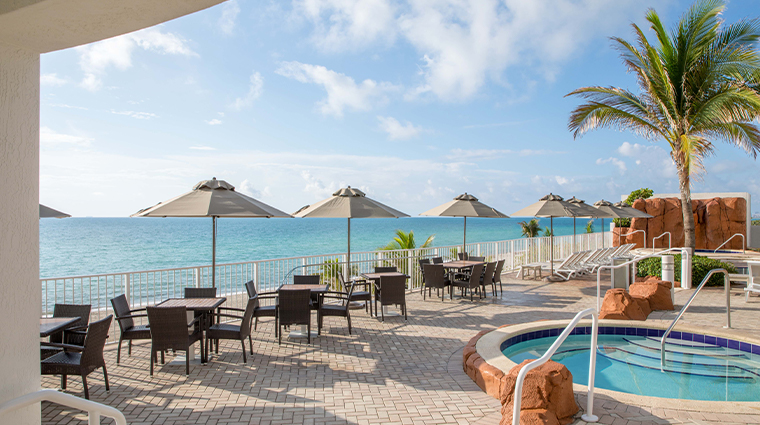 trump international beach resort miami pool and tables