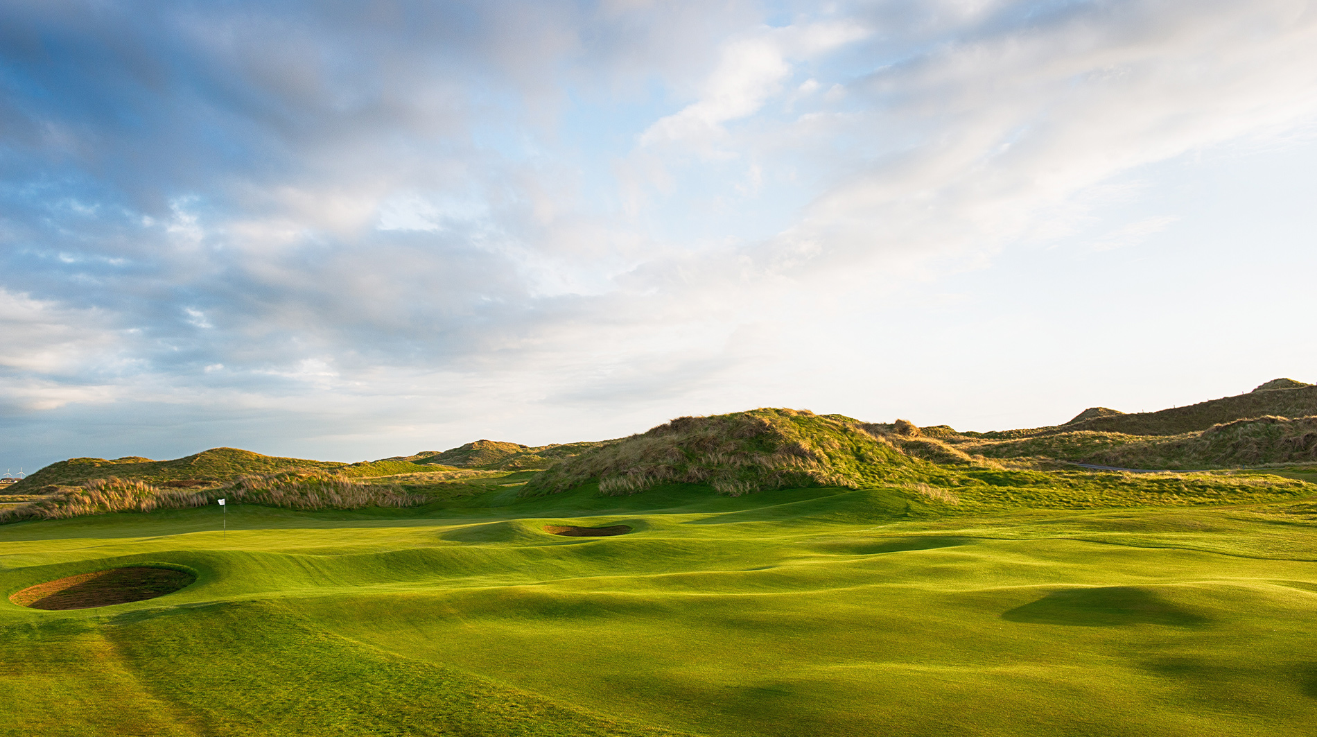 Trump International Golf Links & Hotel Doonbeg - Ireland Hotels ...